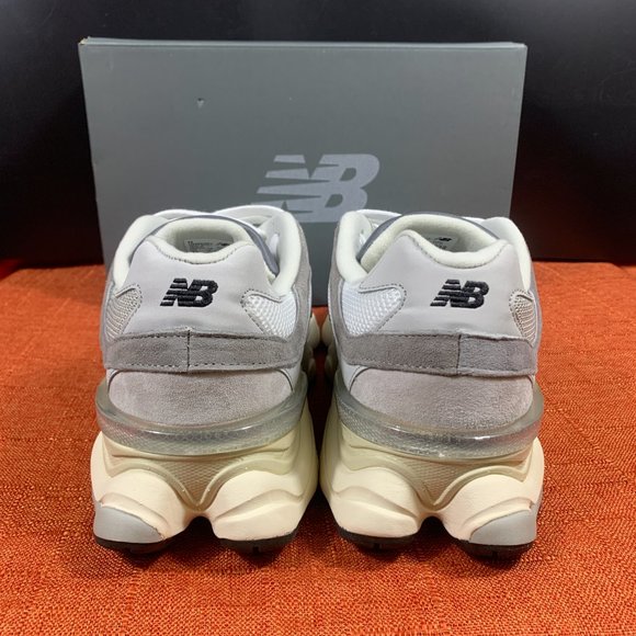 New Balance 9060 Men Sneakers